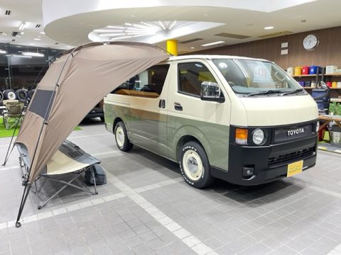 flexdreamハイエース三郷店　ショールームの車両を入れ替えました🚌